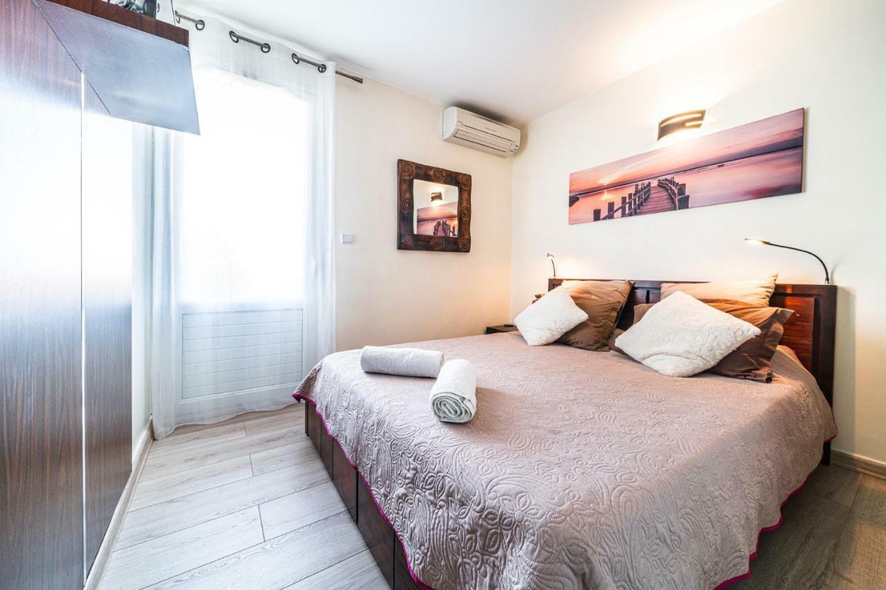 T2 Classe 4 Etoiles Avec Jardin, Piscine, Vue Mer A Saint-Gilles-Les-Bains Exterior foto